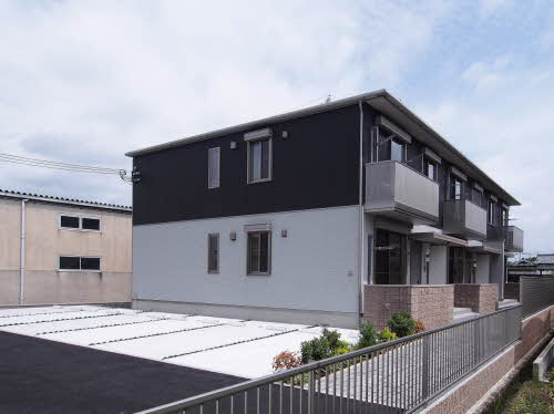 物件番号:1054304550 ペット飼育可！！システムキッチン入ってます！！設備充実！！
