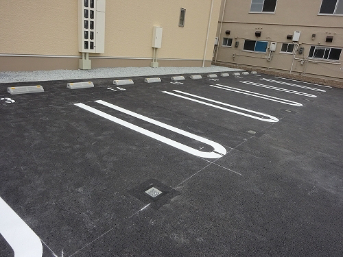 駐車場 写真13