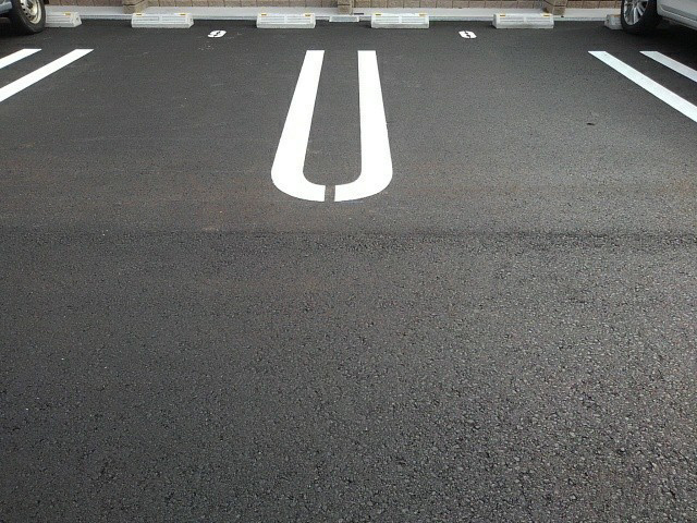 駐車場 写真13
