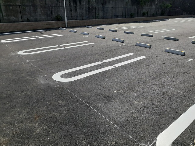 駐車場 写真12