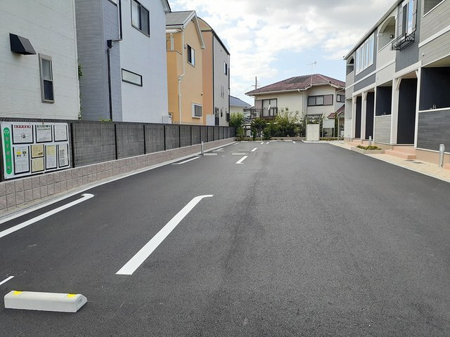 駐車場 写真13