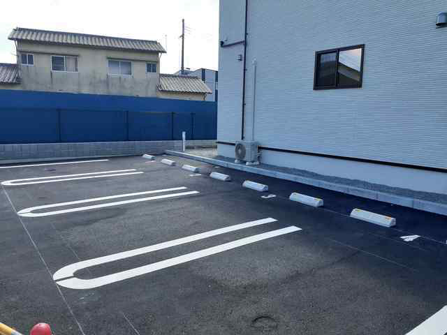 駐車場 写真12