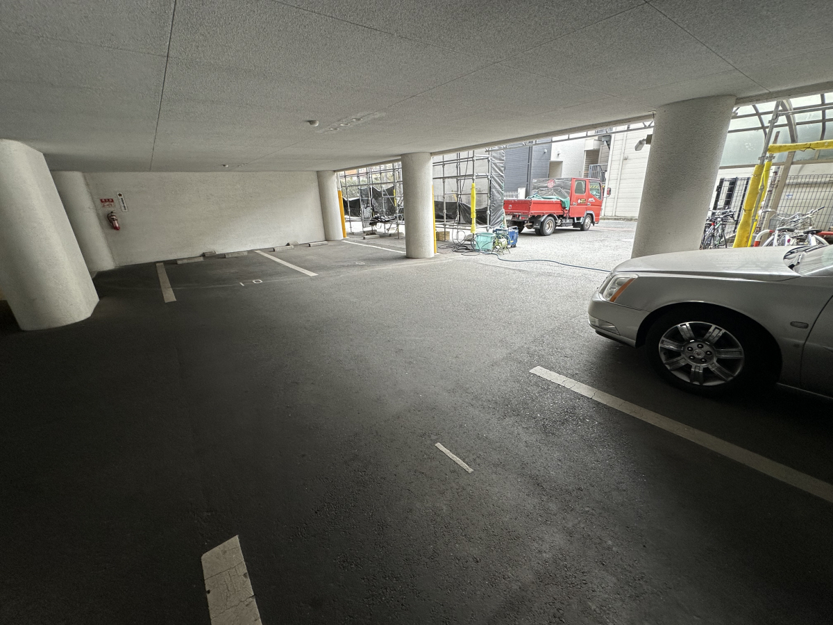 駐車場 写真10