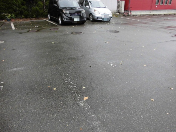 駐車場 写真12