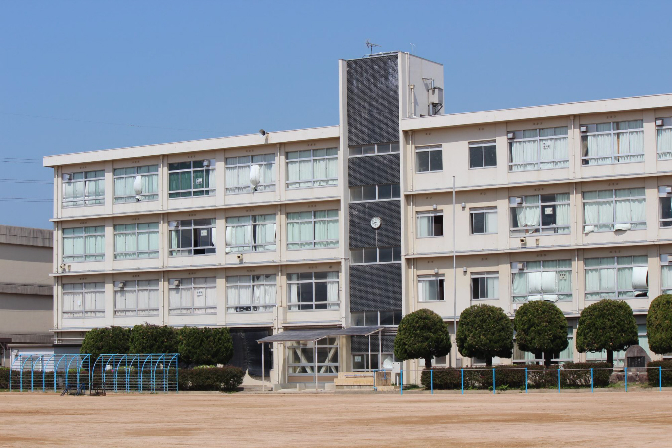 鳩里小学校まで982m (徒歩13分) 写真21