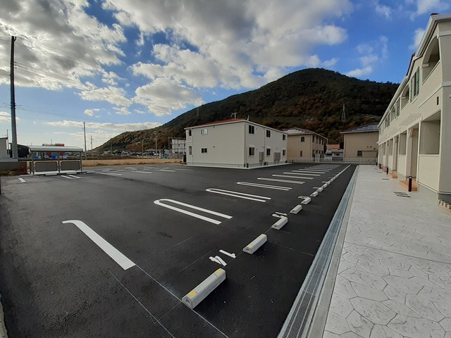 駐車場 写真13