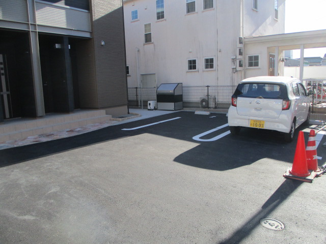 駐車場 写真12