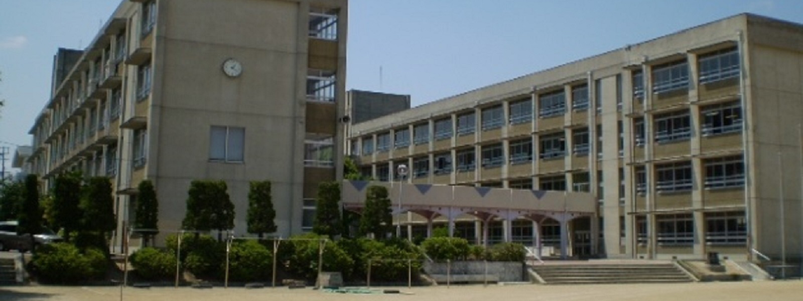 増位中学校まで1260m (徒歩16分) 写真22