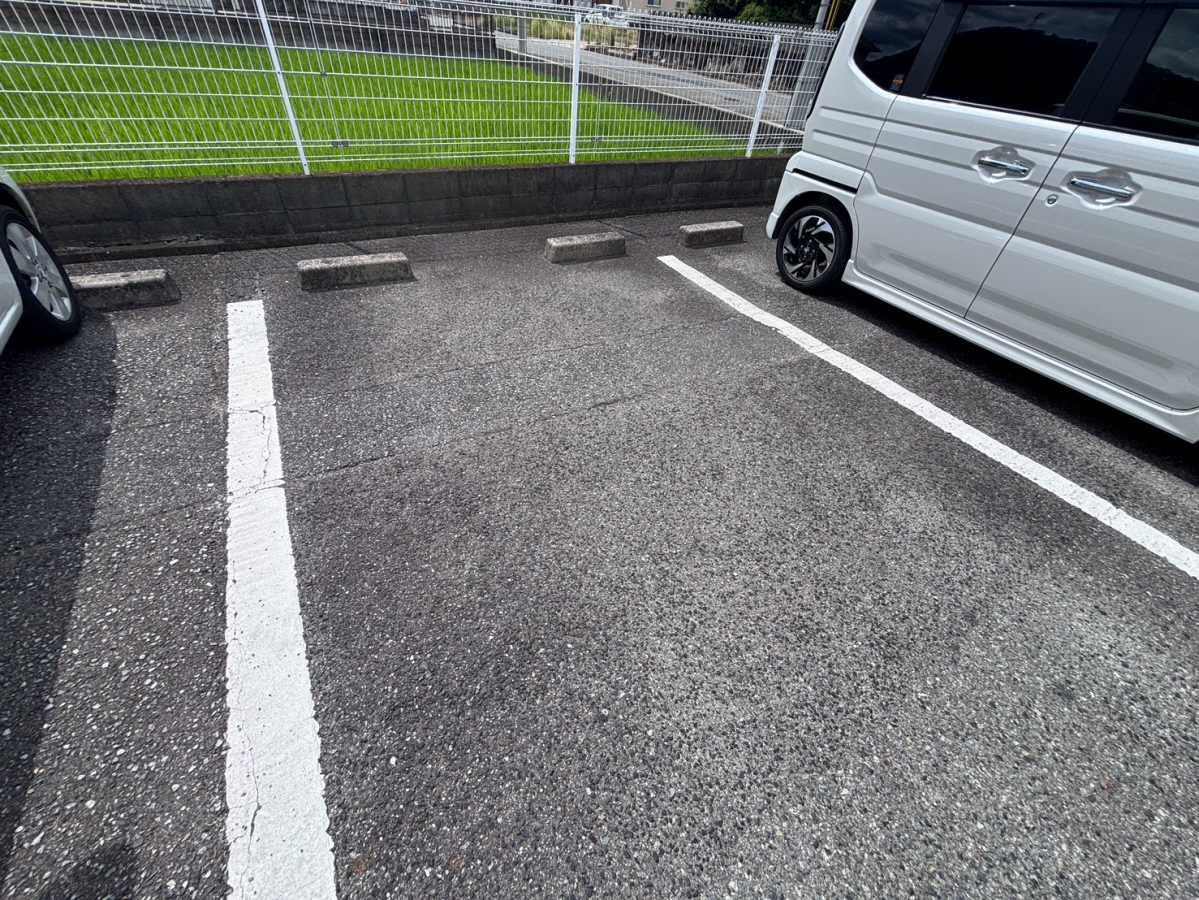 駐車場 写真13