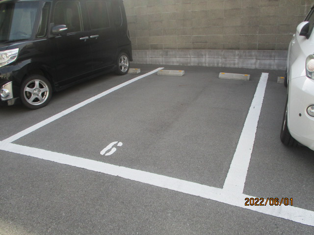 駐車場 写真13