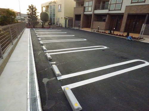 駐車場 写真12