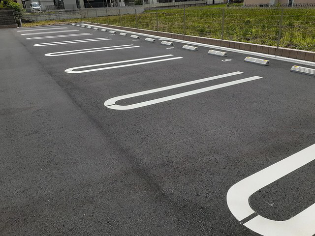 駐車場 写真13