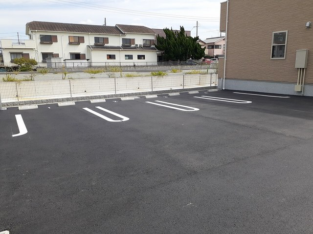 駐車場 写真12