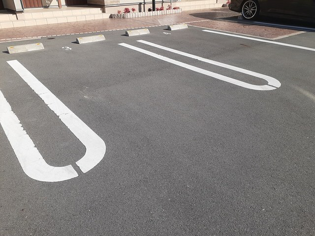 駐車場 写真12
