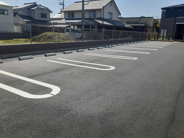 駐車場 写真13