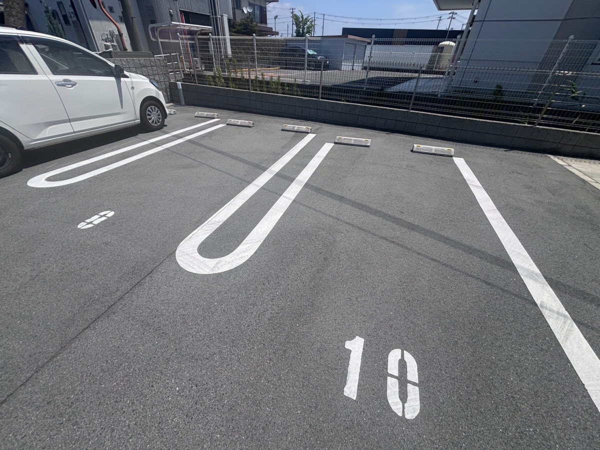駐車場 写真14