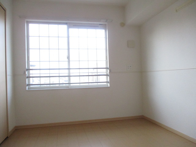 居室 写真7