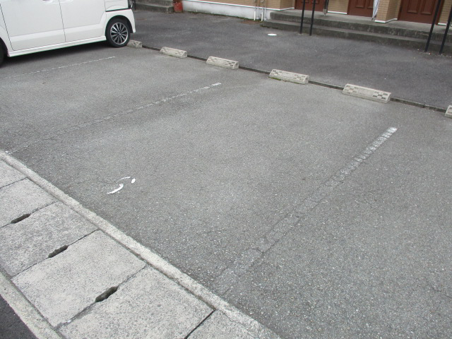 駐車場 写真13