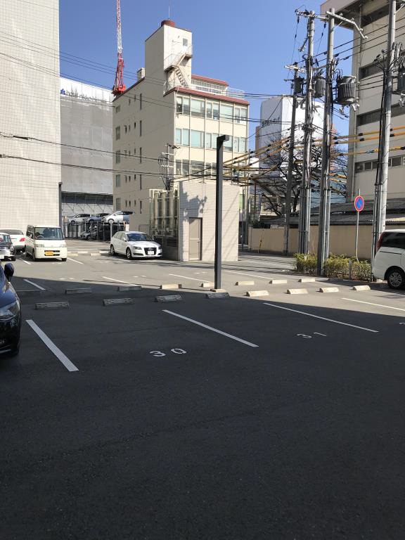 駐車場 写真13
