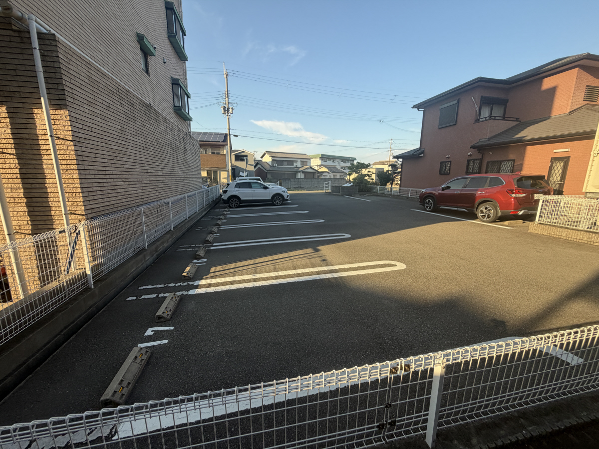 駐車場 写真30