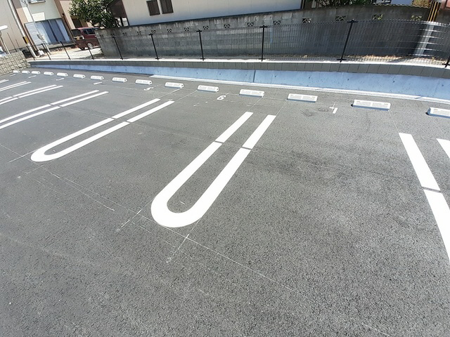 駐車場 写真14