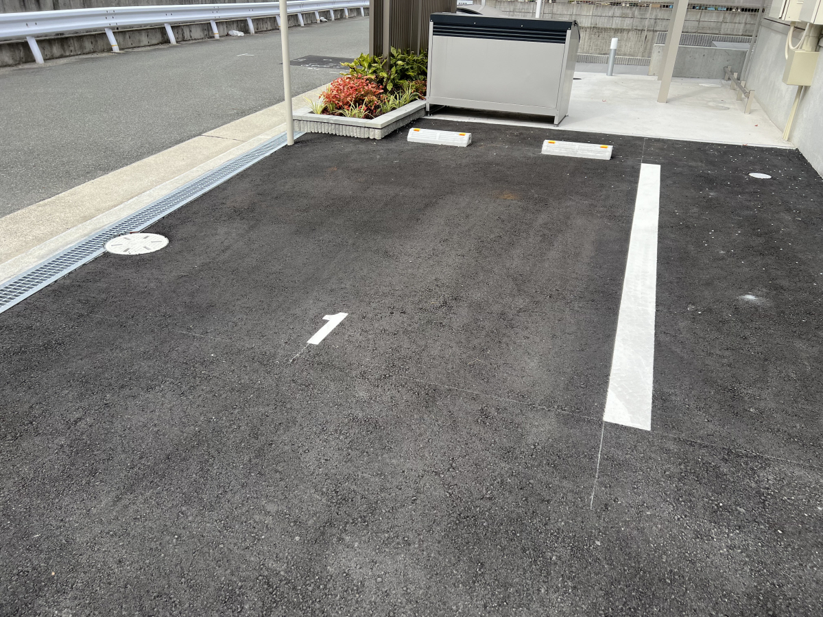 駐車場 写真13