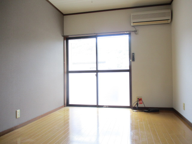 居室 写真3