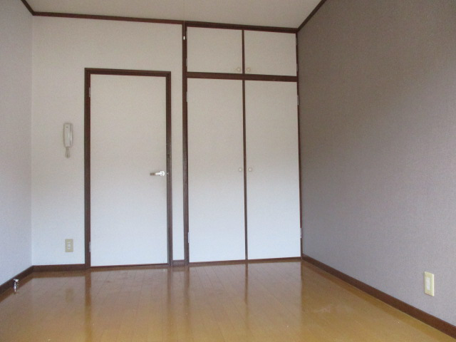 居室 写真7