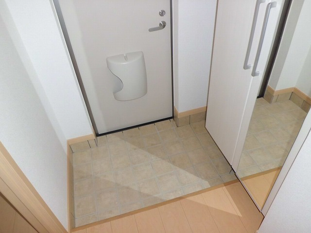 玄関 写真7