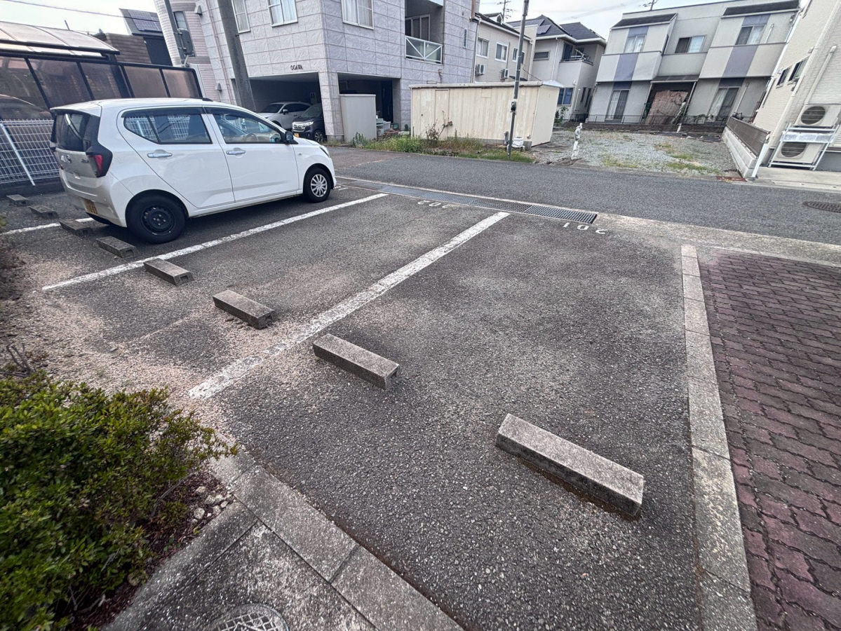 駐車場 写真14