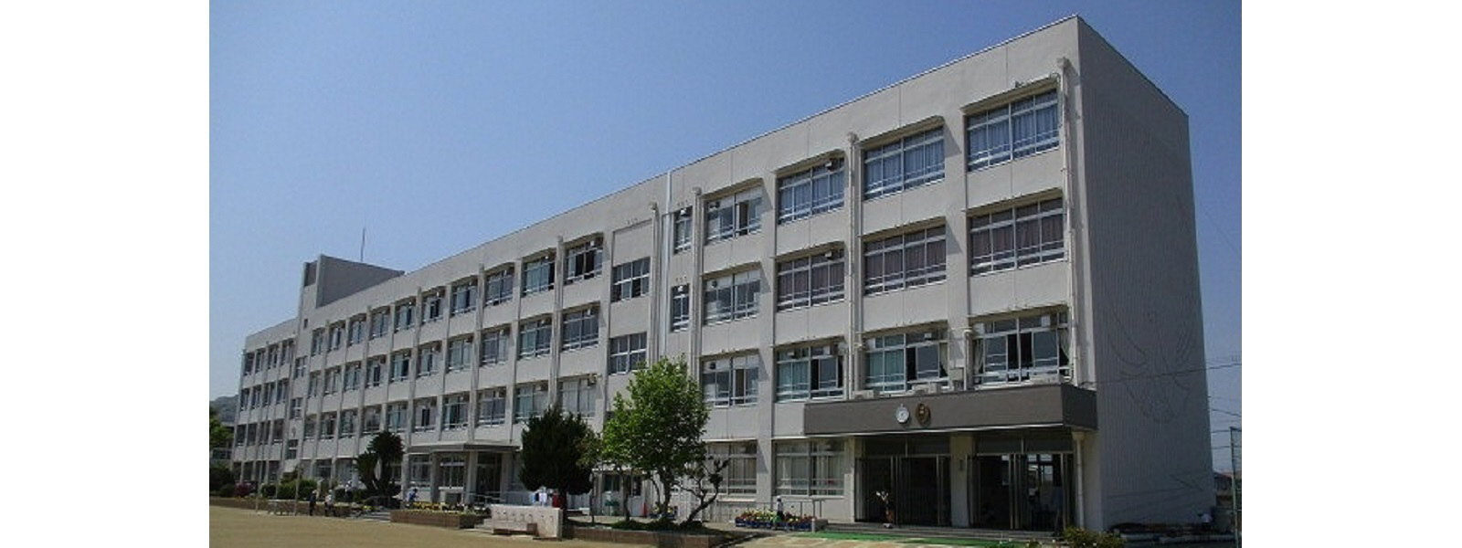 余部小学校まで475m (徒歩6分) 写真21