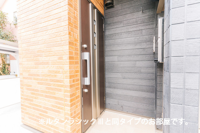玄関 写真6