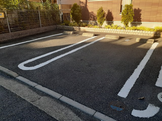 駐車場 写真13