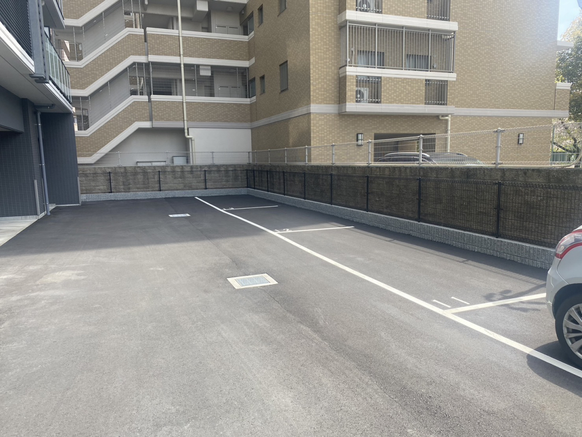 駐車場 写真12