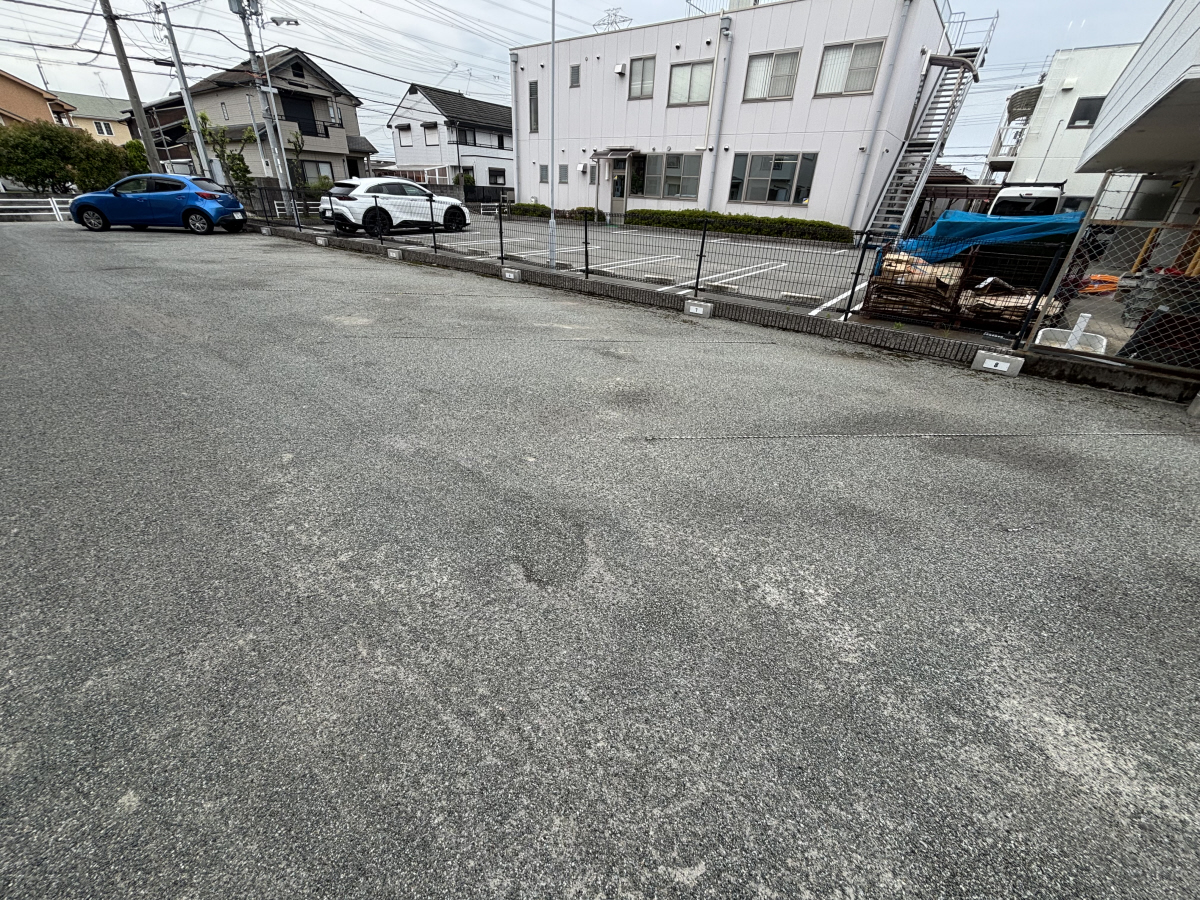 駐車場 写真14