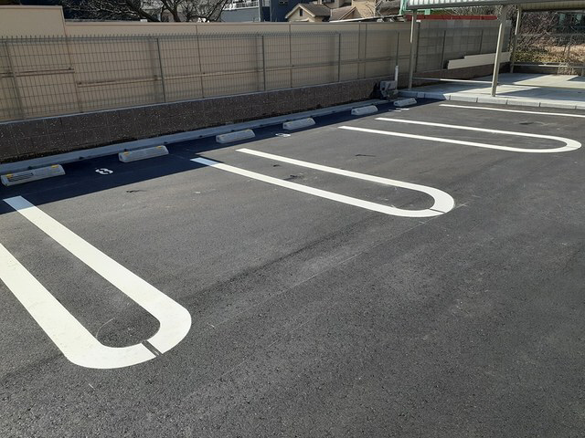 駐車場 写真13