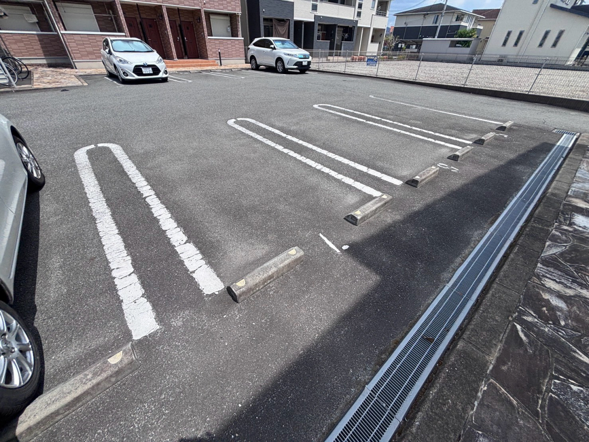 駐車場 写真15