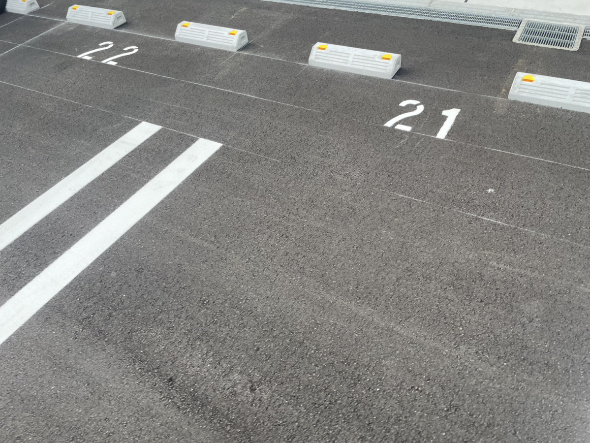 駐車場 写真15