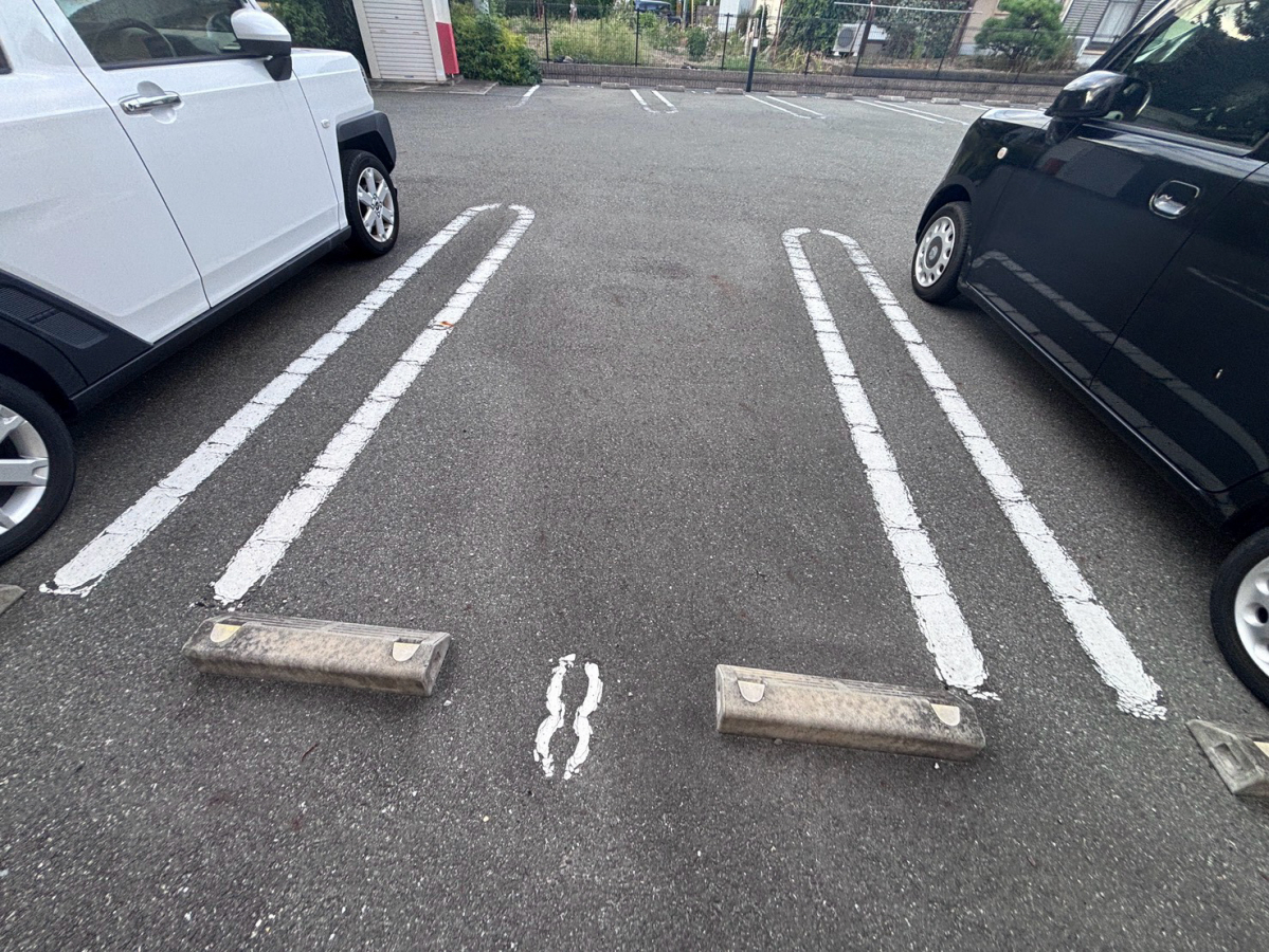 駐車場 写真14