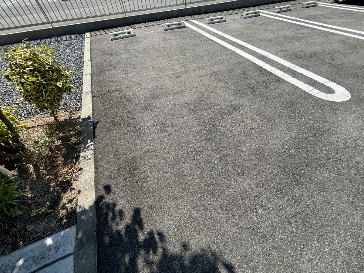 駐車場 写真14