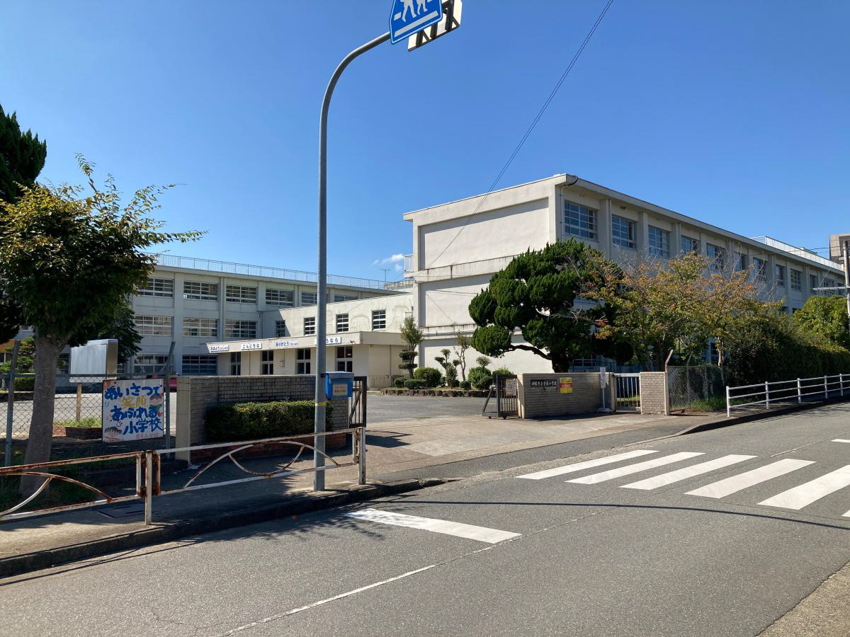 重春小学校まで878m (徒歩11分) 写真21