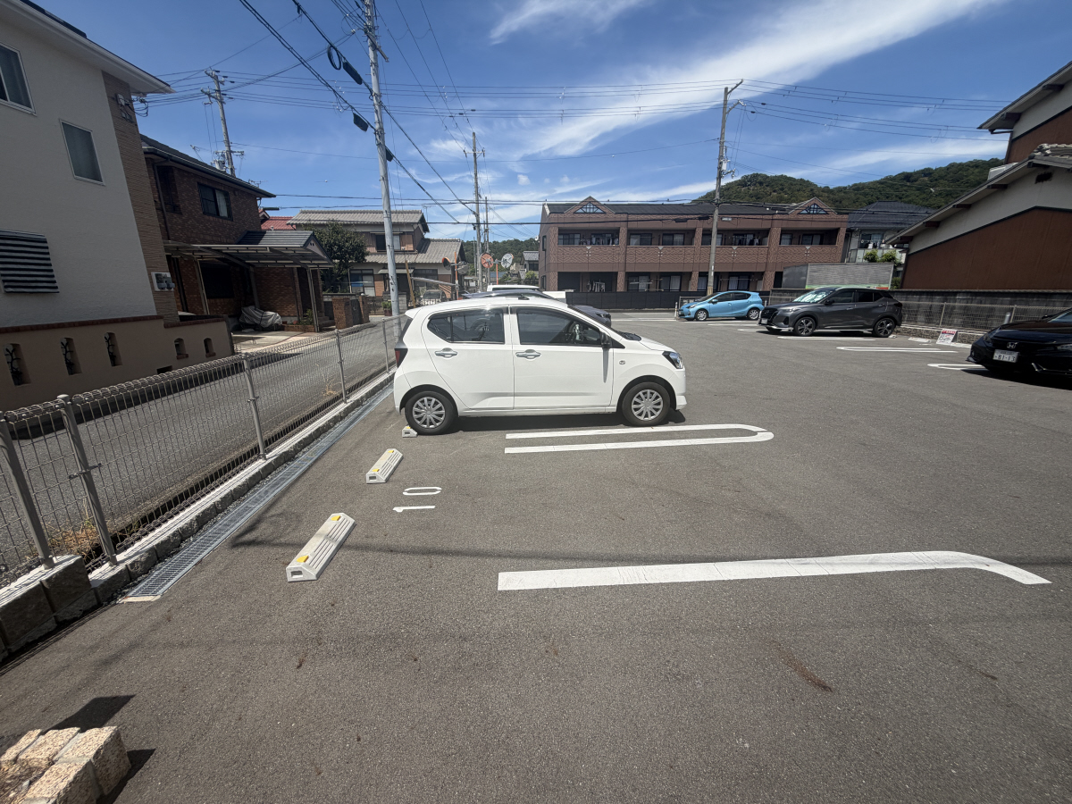 駐車場 写真14