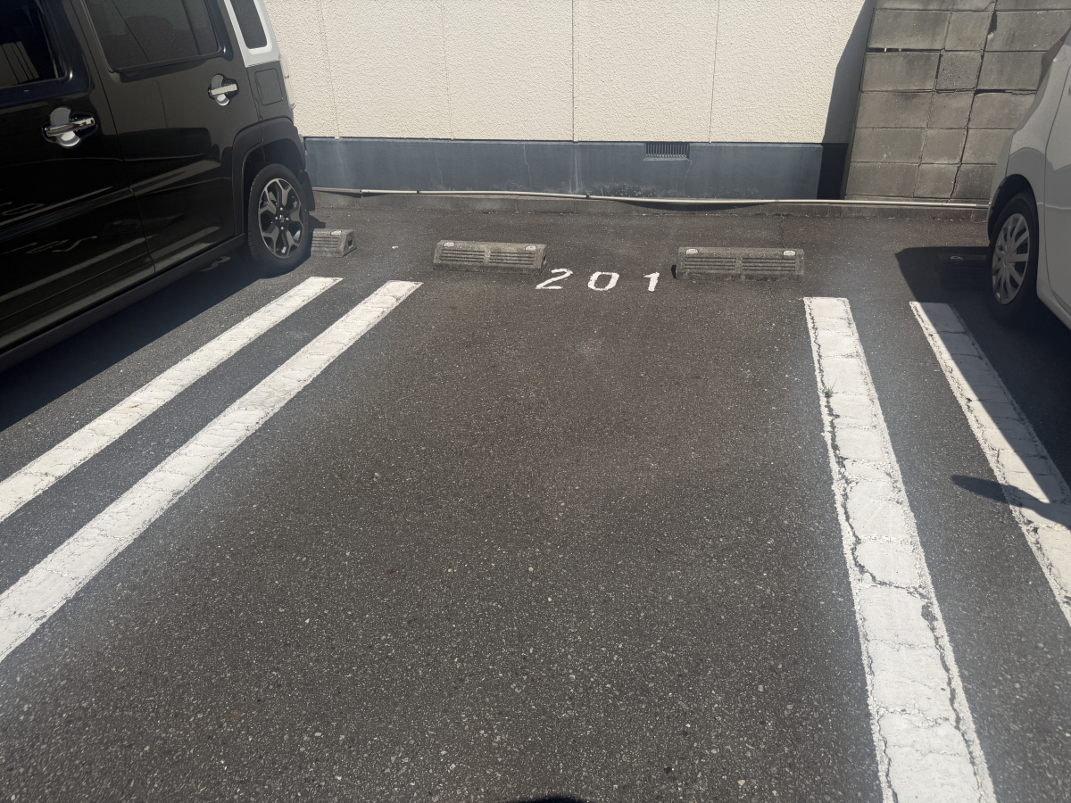 駐車場 写真14