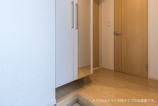 玄関 写真8