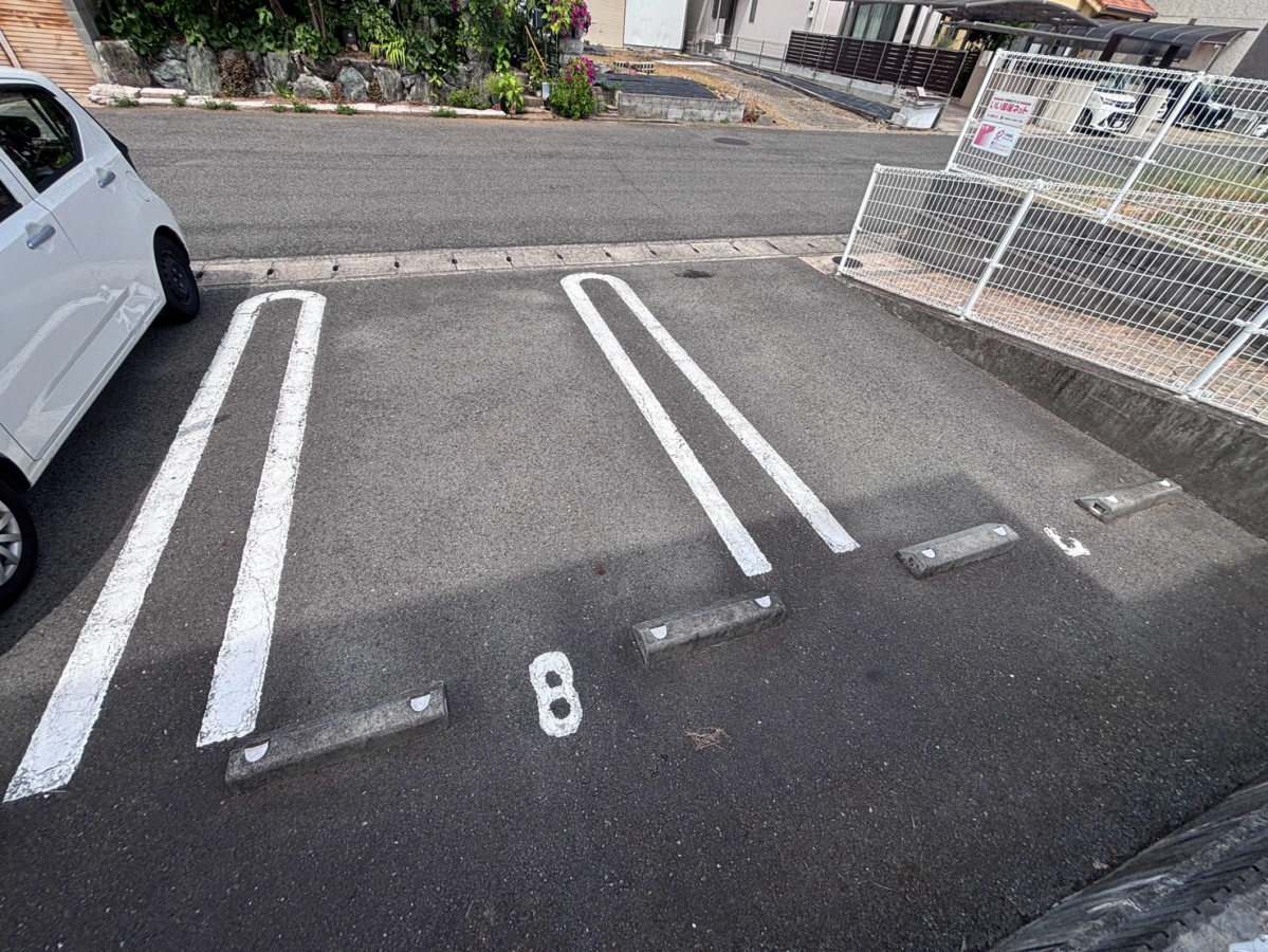 駐車場 写真15