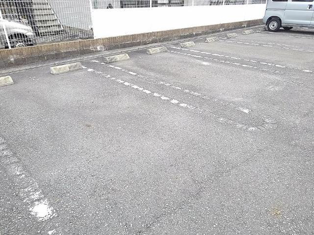 駐車場 写真13
