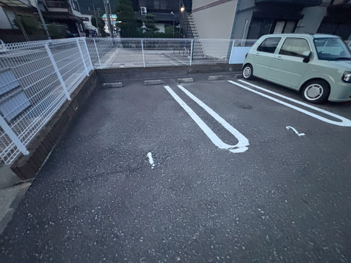駐車場 写真13