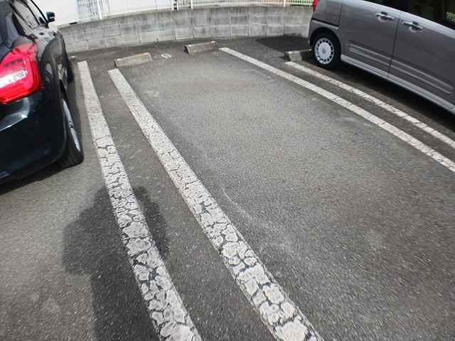 駐車場 写真13