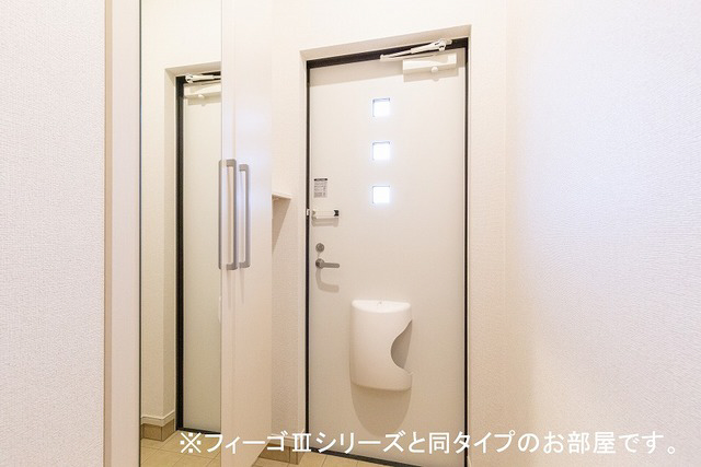 玄関 写真7