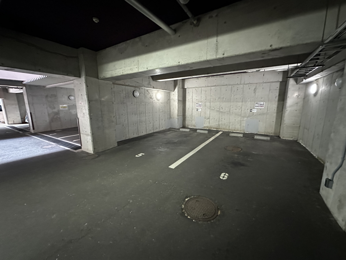 駐車場 写真14